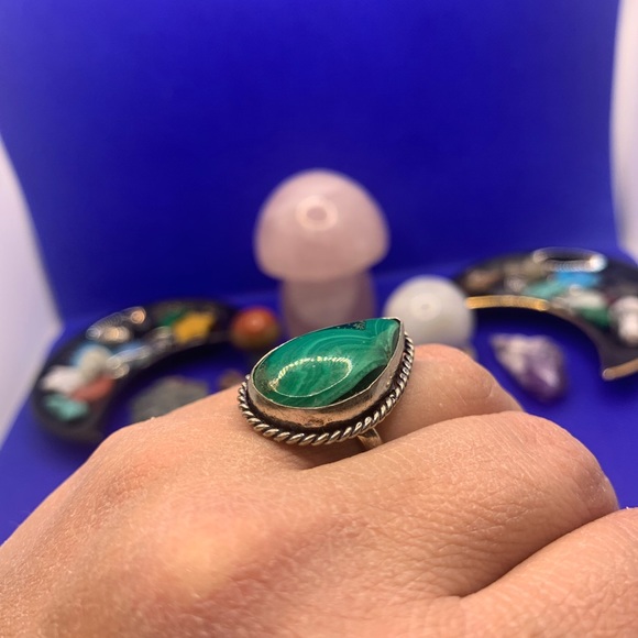 Comfort Curl ADJUSTABLE Genuine Fab Green Malachite Ring! .925 Sterling Overlay - Picture 8 of 16